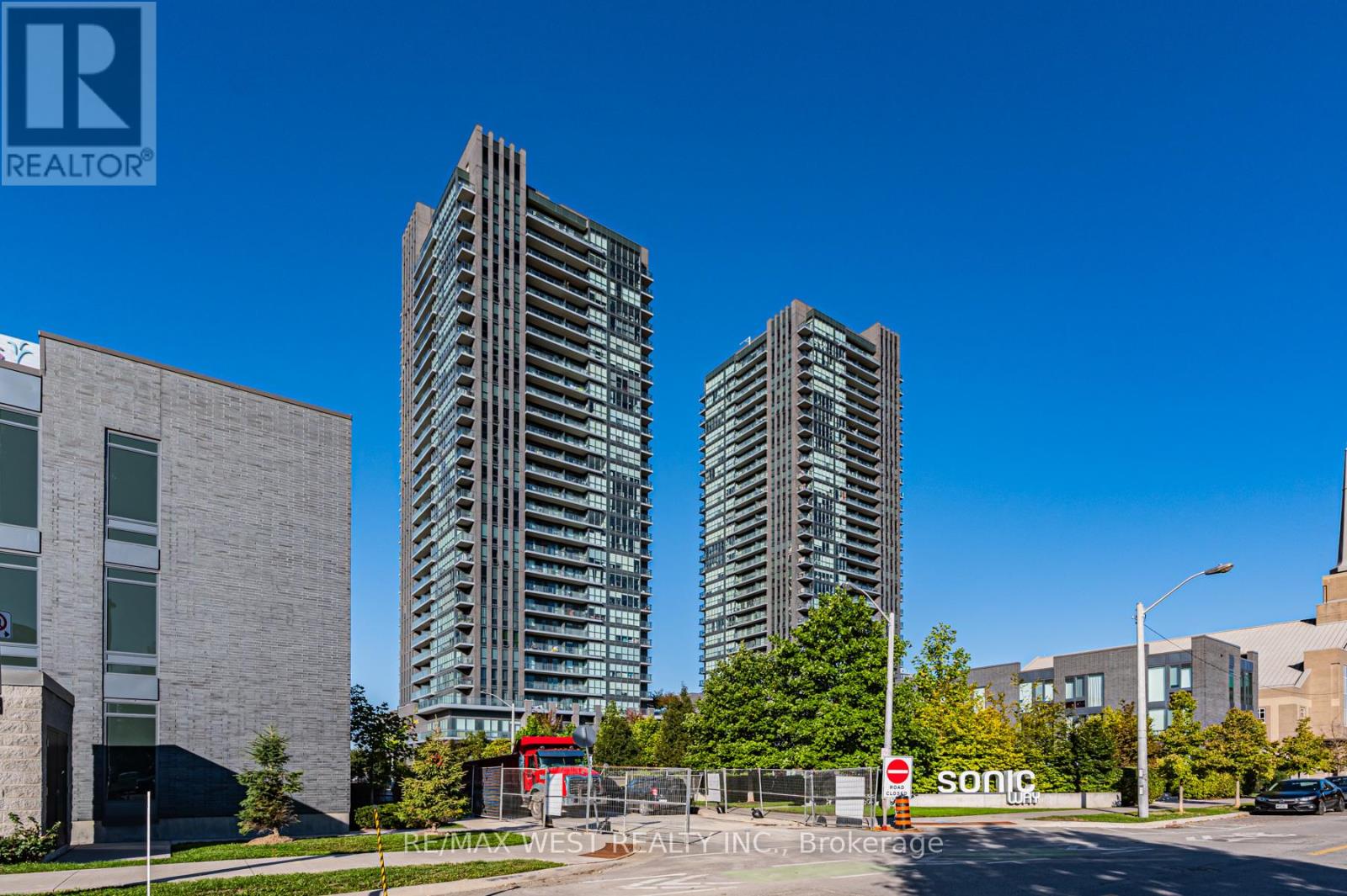 1405 - 6 SONIC WAY, Toronto, Ontario
