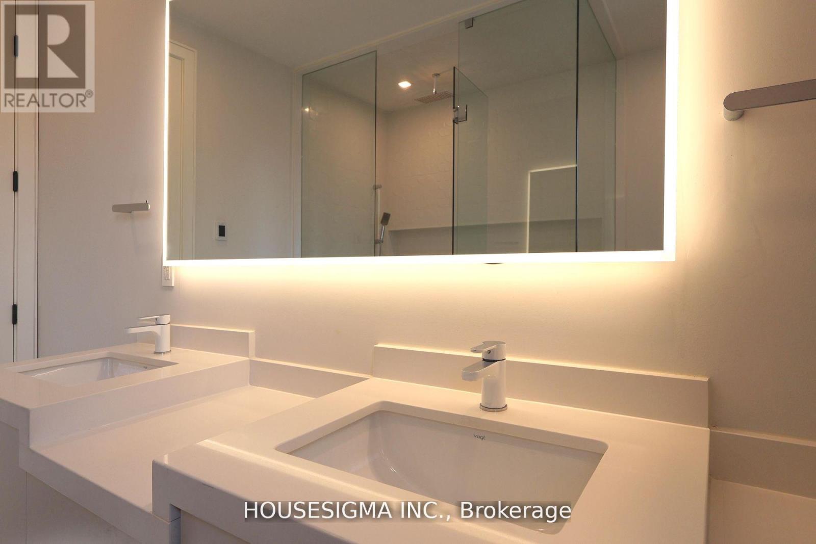 1 De Vere Gardens, Toronto, Ontario  M5M 3E4 - Photo 26 - C12437764