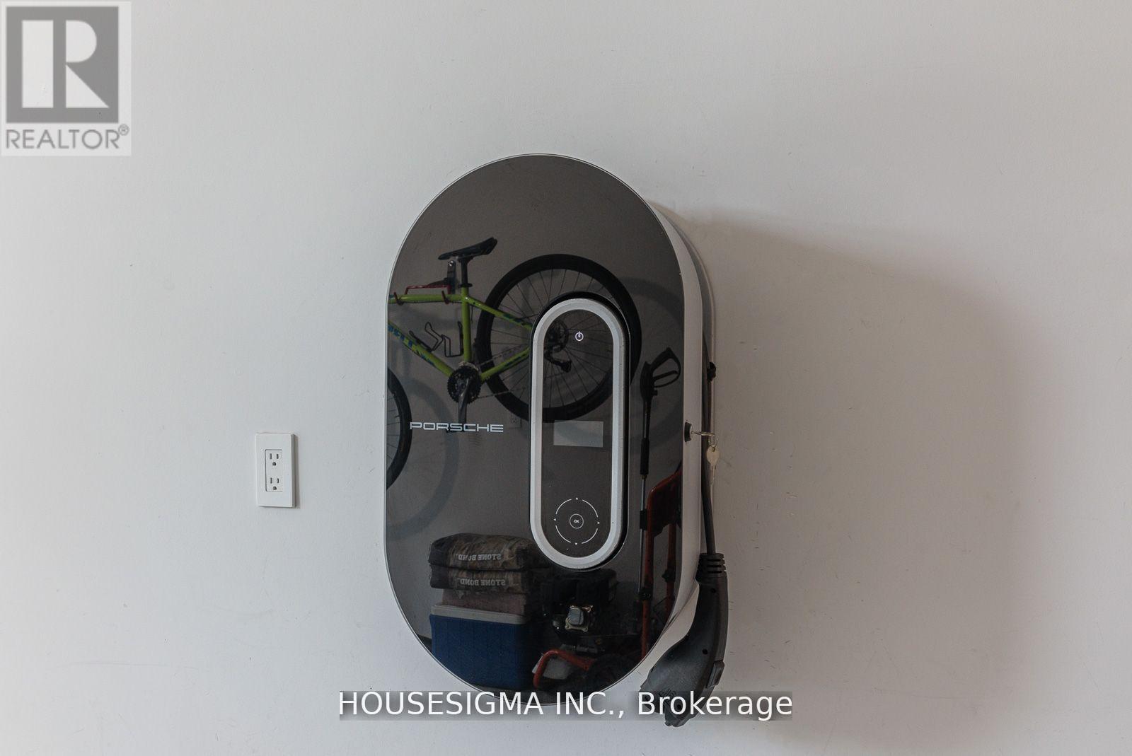 1 De Vere Gardens, Toronto, Ontario  M5M 3E4 - Photo 29 - C12437764