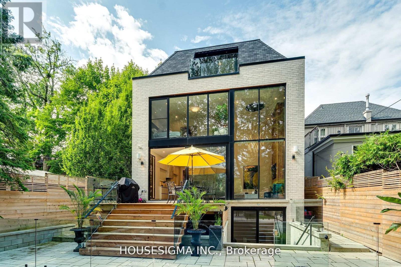 1 De Vere Gardens, Toronto, Ontario  M5M 3E4 - Photo 35 - C12437764