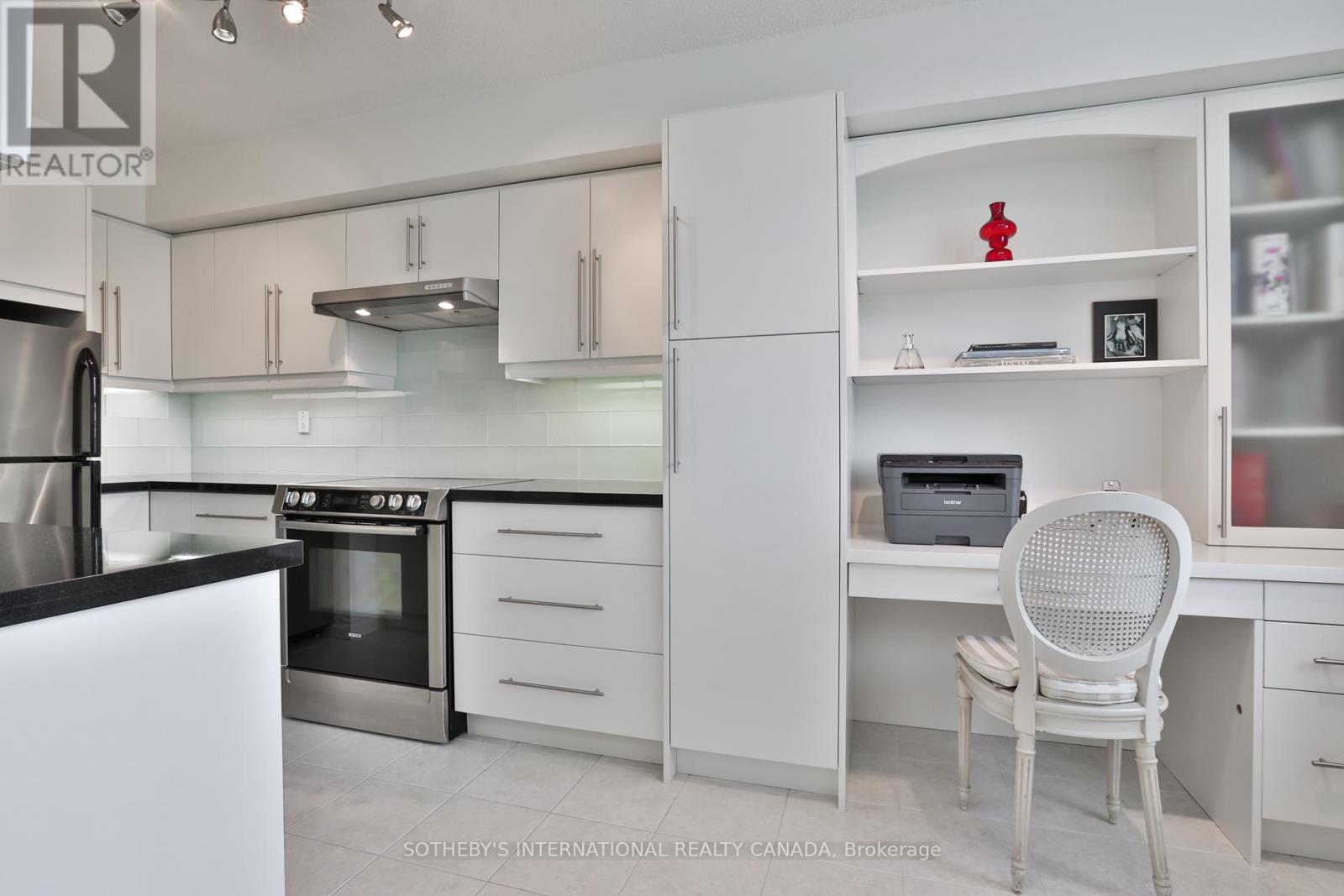 723 - 95 Prince Arthur Drive, Toronto, Ontario  M5R 3P6 - Photo 17 - C12437849