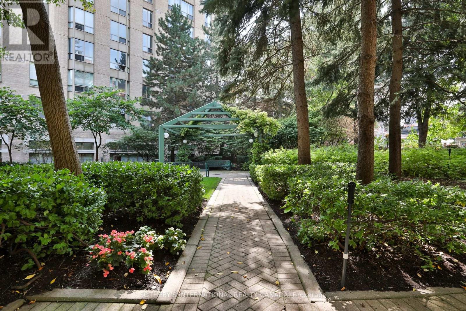 723 - 95 Prince Arthur Drive, Toronto, Ontario  M5R 3P6 - Photo 38 - C12437849