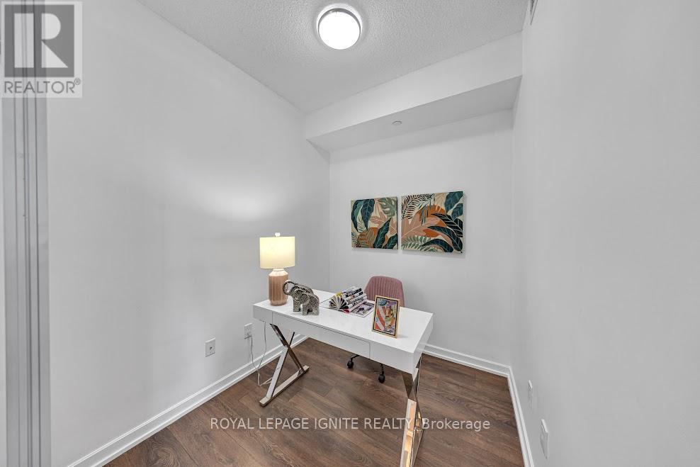 207 - 52 Forest Manor Road, Toronto, Ontario  M2J 0E2 - Photo 15 - C12437850