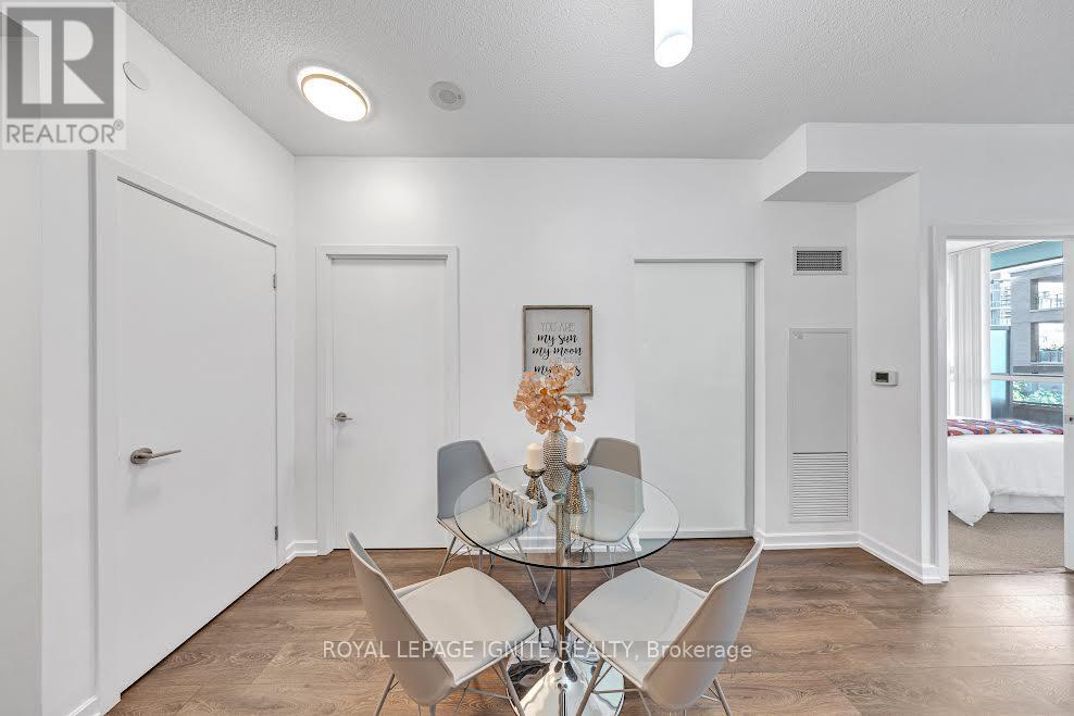 207 - 52 Forest Manor Road, Toronto, Ontario  M2J 0E2 - Photo 9 - C12437850