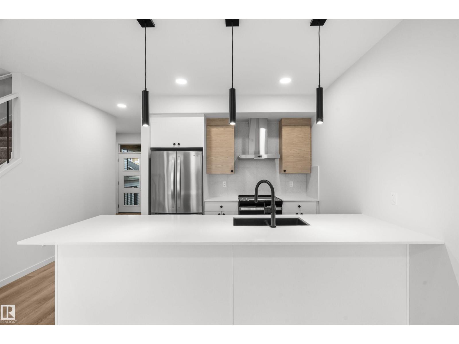 22931 80 Avenue NW, Edmonton, Alberta