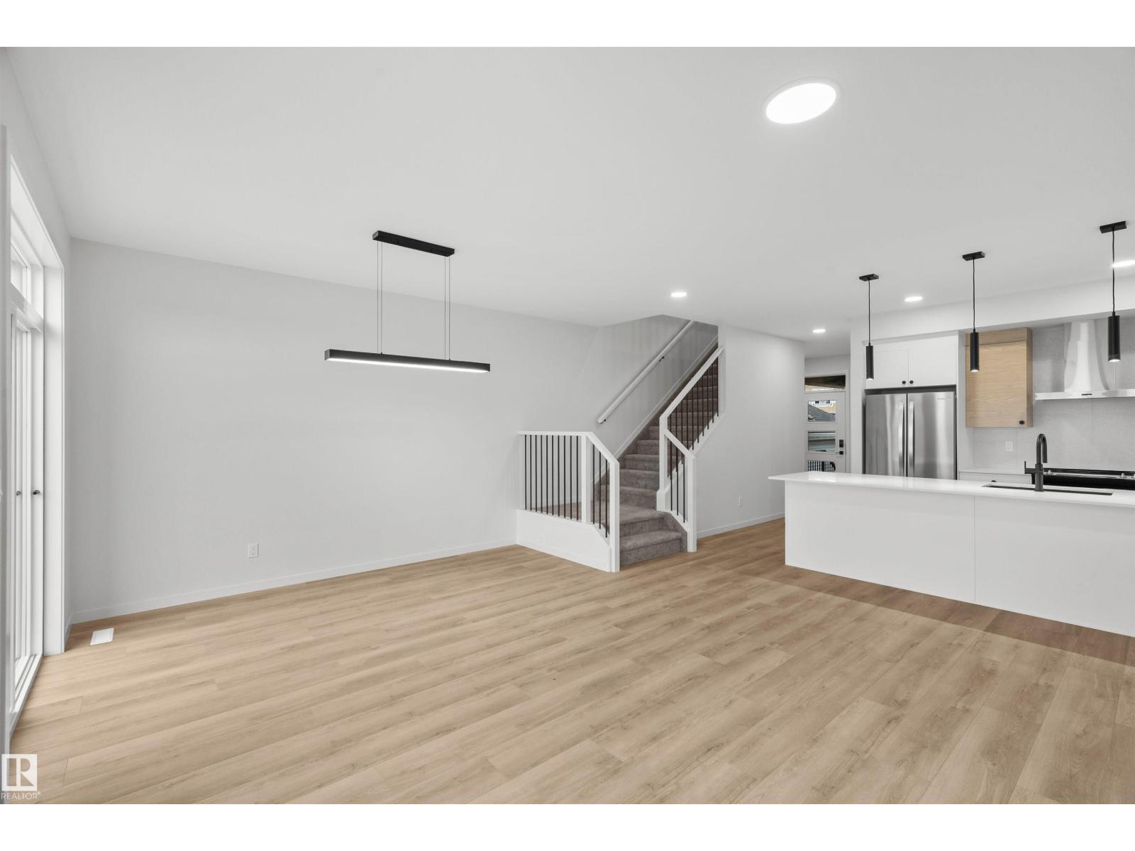 22931 80 Avenue Nw, Edmonton, Alberta  T5T 7Y1 - Photo 4 - E4460263