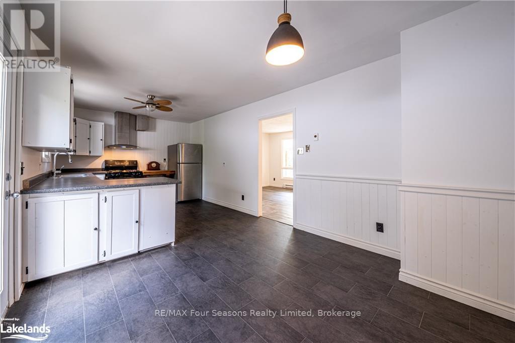 13 Water Street, Collingwood, Ontario  L9Y 4C2 - Photo 20 - S12297822