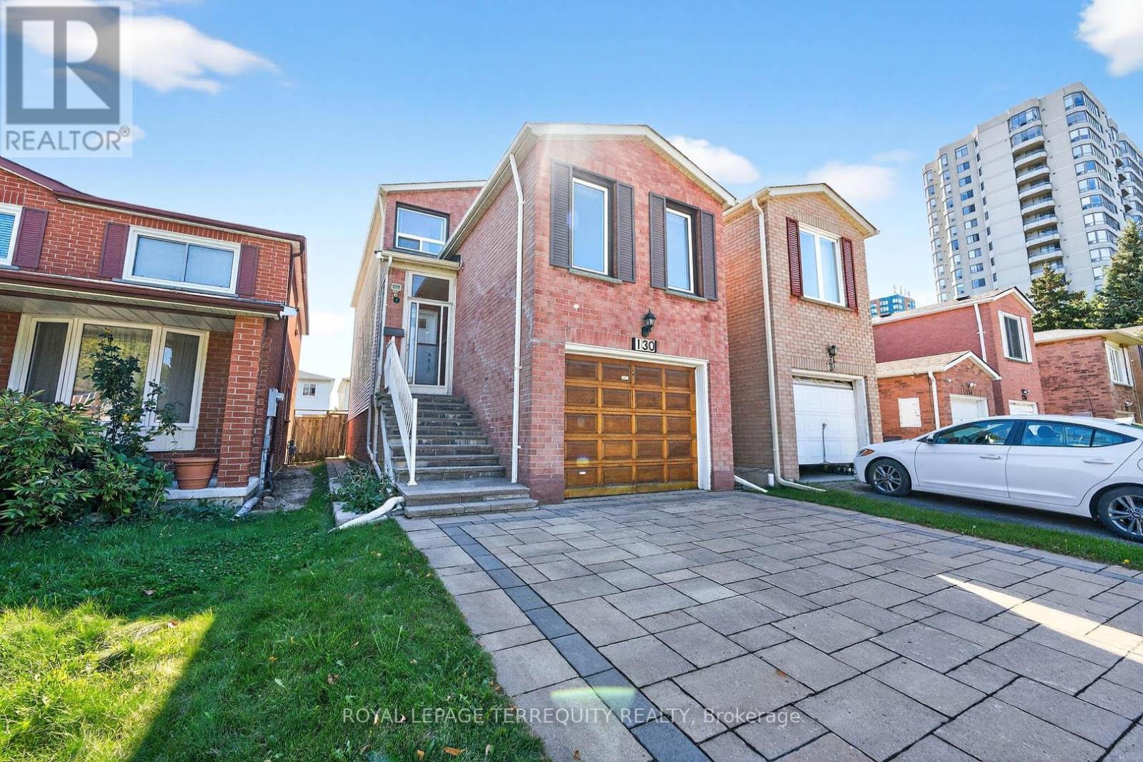130 Whistling Hills Drive, Toronto, Ontario  M1V 3L1 - Photo 4 - E12437728