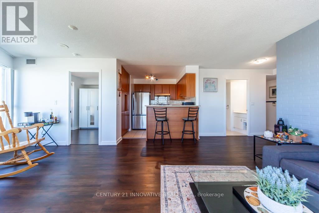 2303 - 38 Lee Centre Drive, Toronto, Ontario  M1H 3J7 - Photo 18 - E12437800