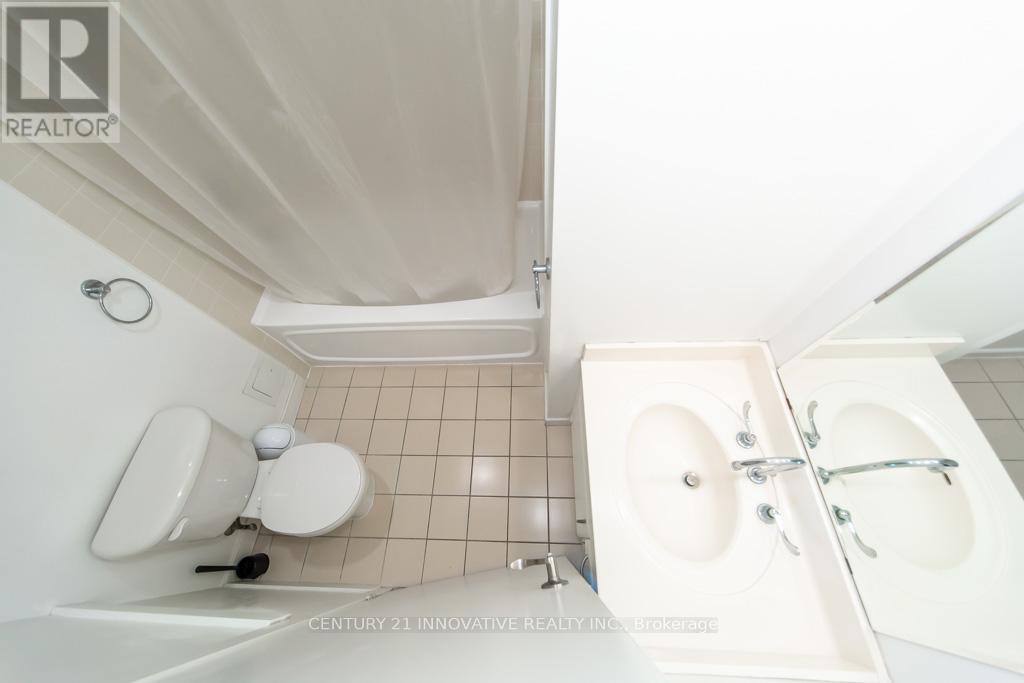 2303 - 38 Lee Centre Drive, Toronto, Ontario  M1H 3J7 - Photo 35 - E12437800