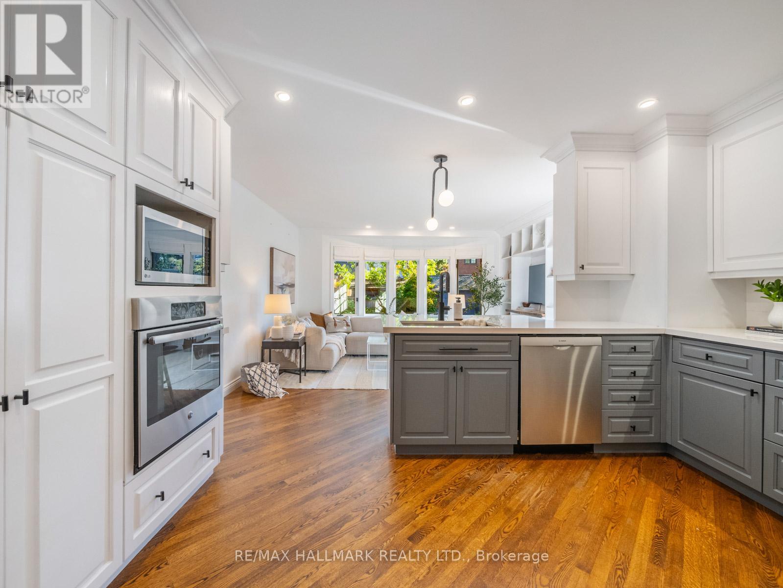 103 Blantyre Avenue, Toronto, Ontario  M1N 2R6 - Photo 18 - E12437810