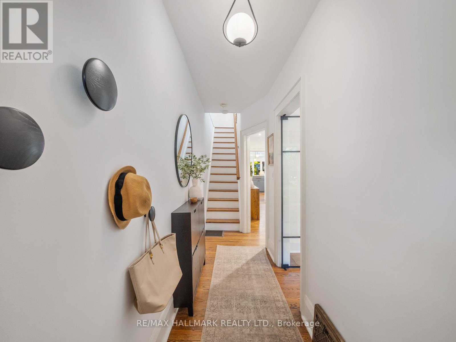 103 Blantyre Avenue, Toronto, Ontario  M1N 2R6 - Photo 4 - E12437810