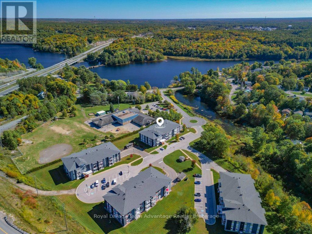 203 - 20a Silver Birch Court, Parry Sound, Ontario  P2A 0A7 - Photo 35 - X12436941