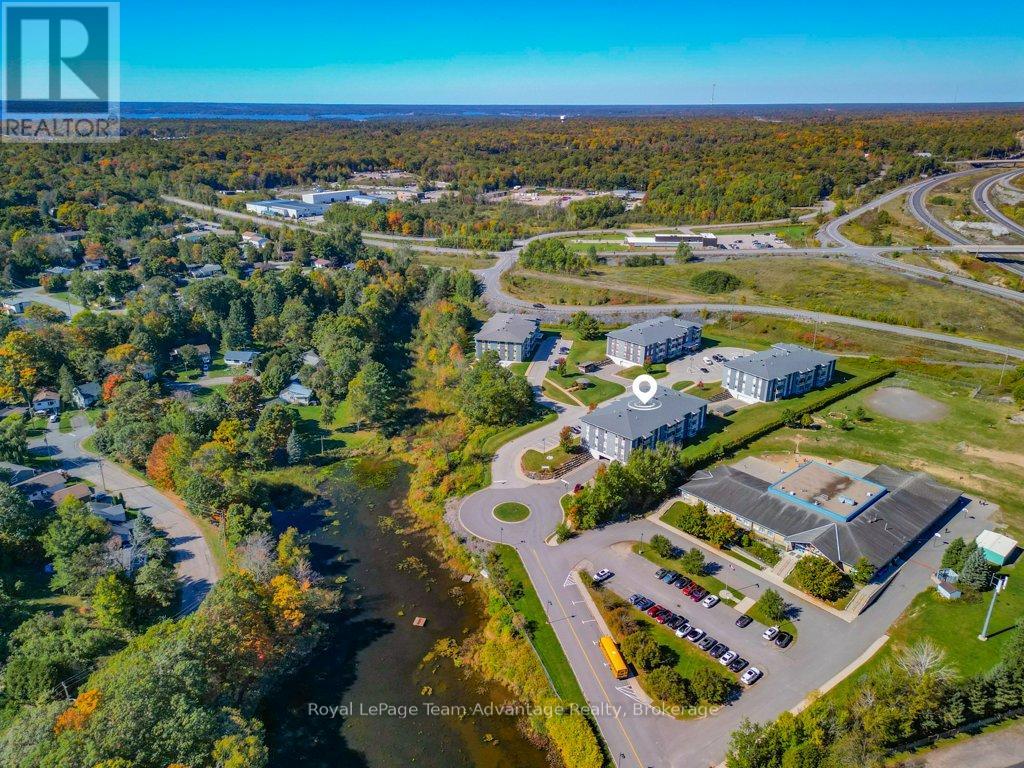 203 - 20a Silver Birch Court, Parry Sound, Ontario  P2A 0A7 - Photo 37 - X12436941
