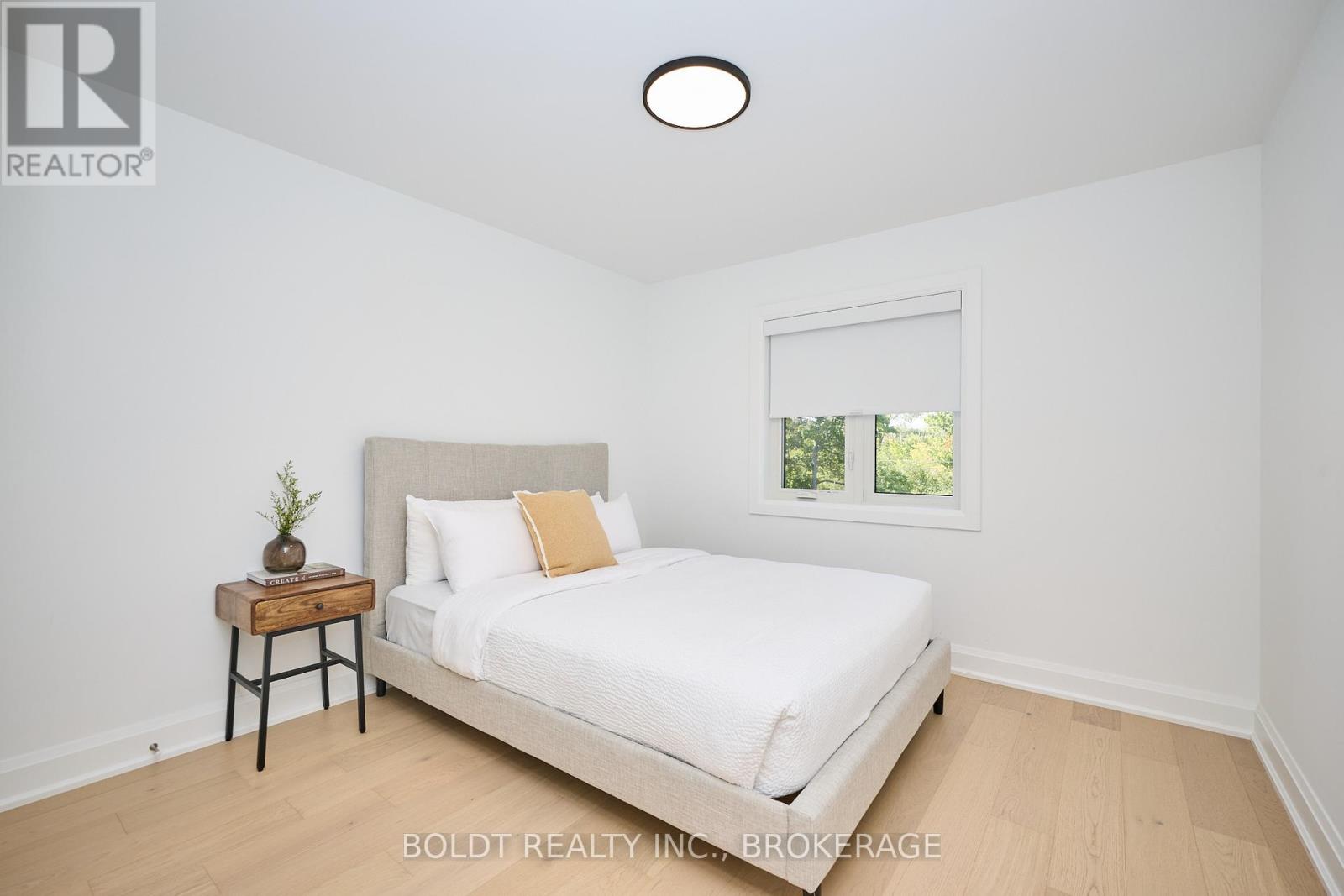 554 Mississauga Avenue, Fort Erie, Ontario  L2A 0G8 - Photo 20 - X12435088