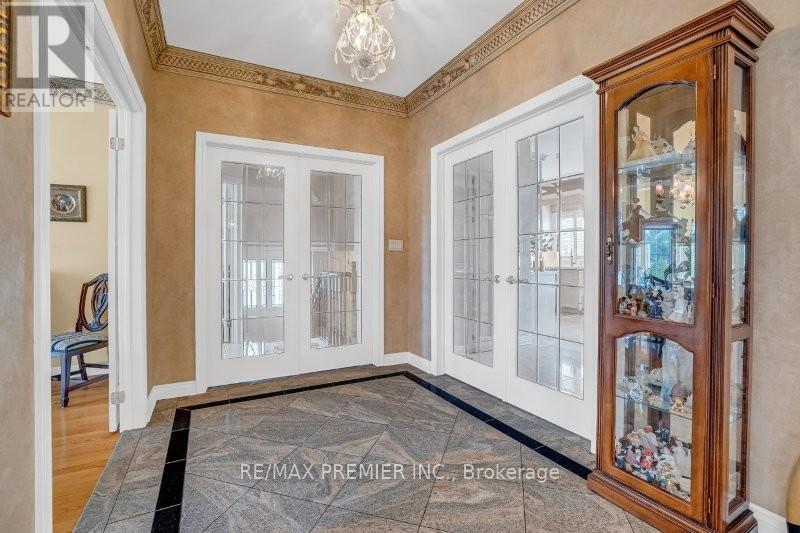 3 Avro Road, Vaughan, Ontario  L6A 1Y3 - Photo 10 - N12437658