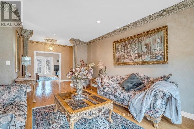 3 Avro Road, Vaughan, Ontario  L6A 1Y3 - Photo 7 - N12437658