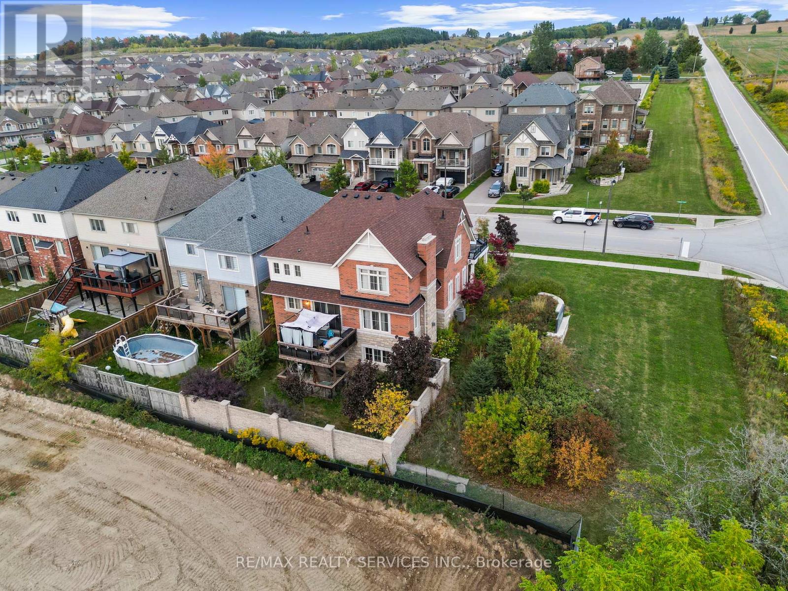 2 Kennedy Boulevard, New Tecumseth, Ontario  L9R 0L4 - Photo 29 - N12437848