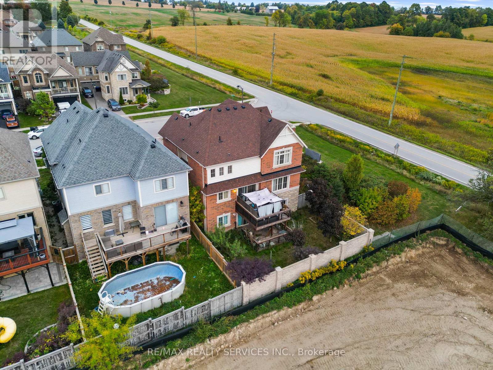 2 Kennedy Boulevard, New Tecumseth, Ontario  L9R 0L4 - Photo 31 - N12437848