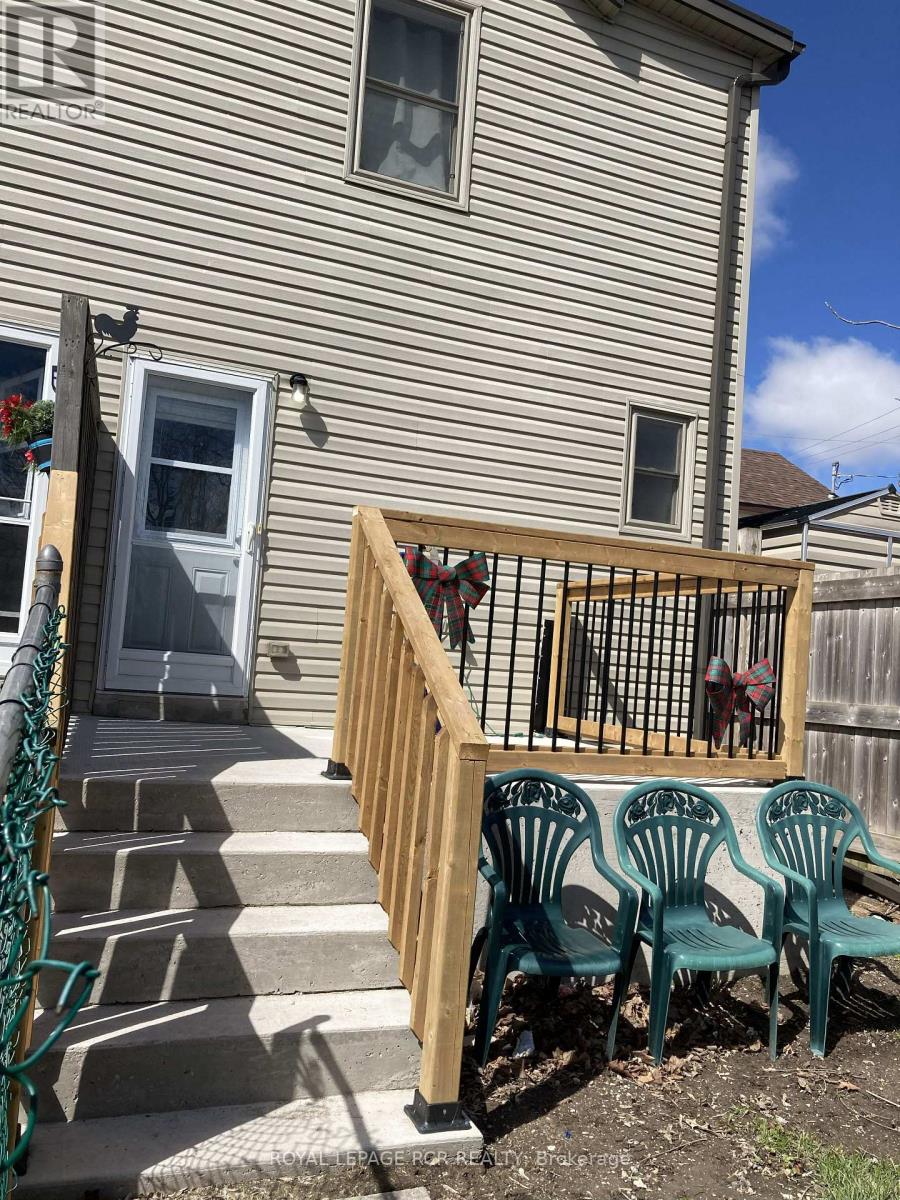 43-45 Drury Street, Bradford West Gwillimbury, Ontario  L3Z 2B4 - Photo 11 - N12437886