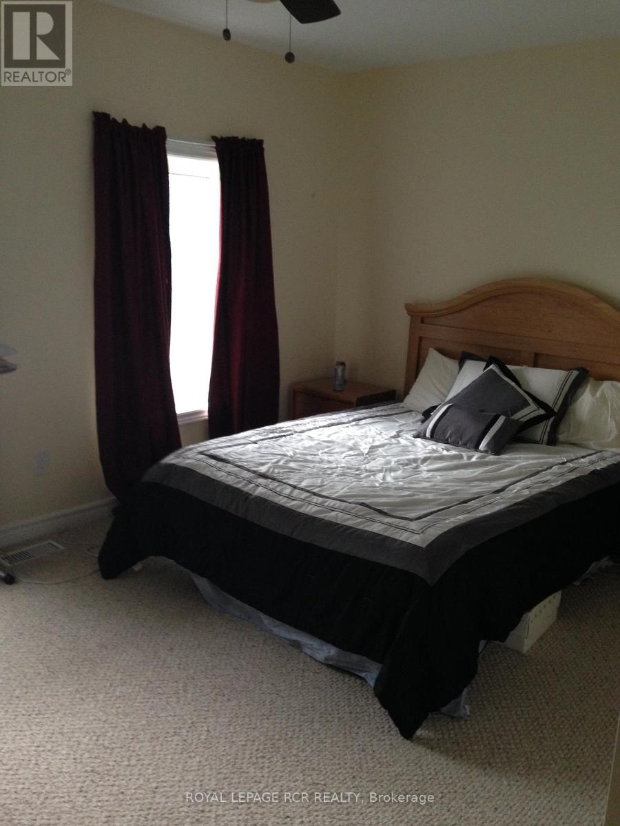 43-45 Drury Street, Bradford West Gwillimbury, Ontario  L3Z 2B4 - Photo 7 - N12437886