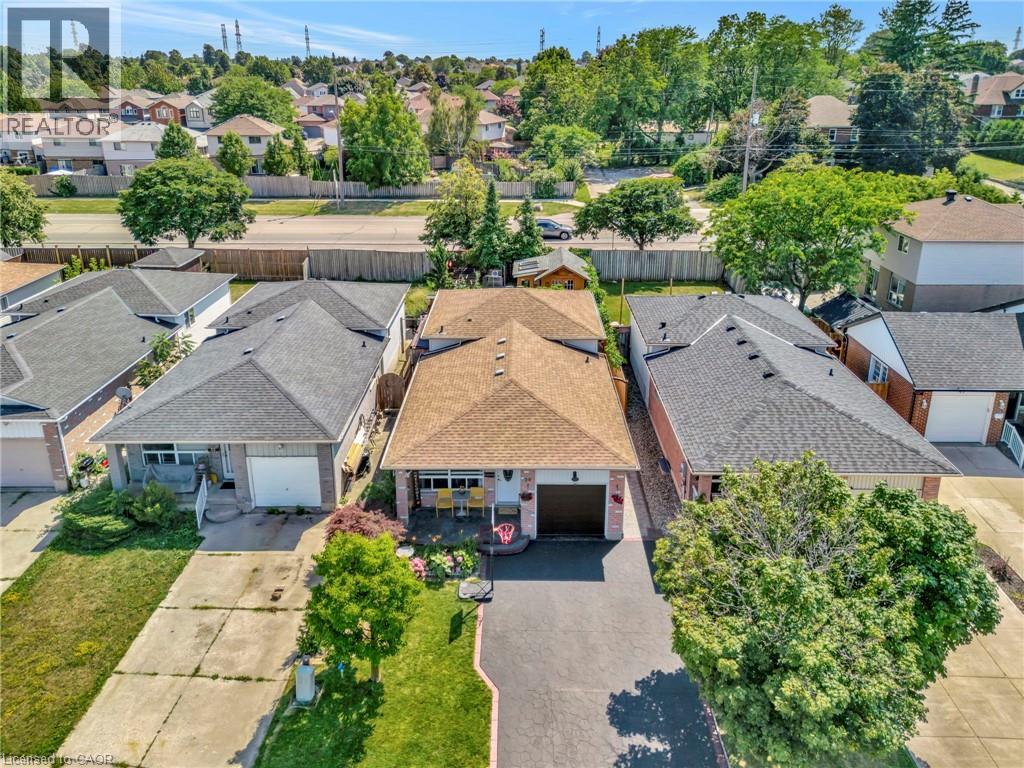 39 Marilyn Court, Hamilton, Ontario  L9B 2T5 - Photo 38 - 40775250