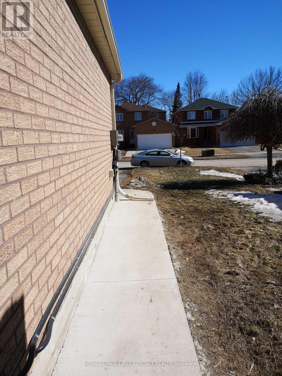 Basement - 30 Burke Drive, Barrie, Ontario  L4N 7J3 - Photo 2 - S12437630