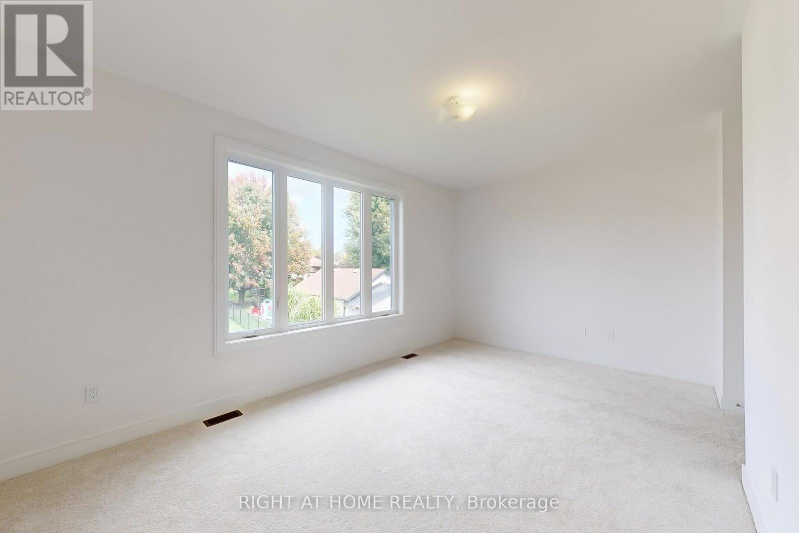 254 Wilcox Drive, Clearview, Ontario  L0M 1S0 - Photo 24 - S12437712
