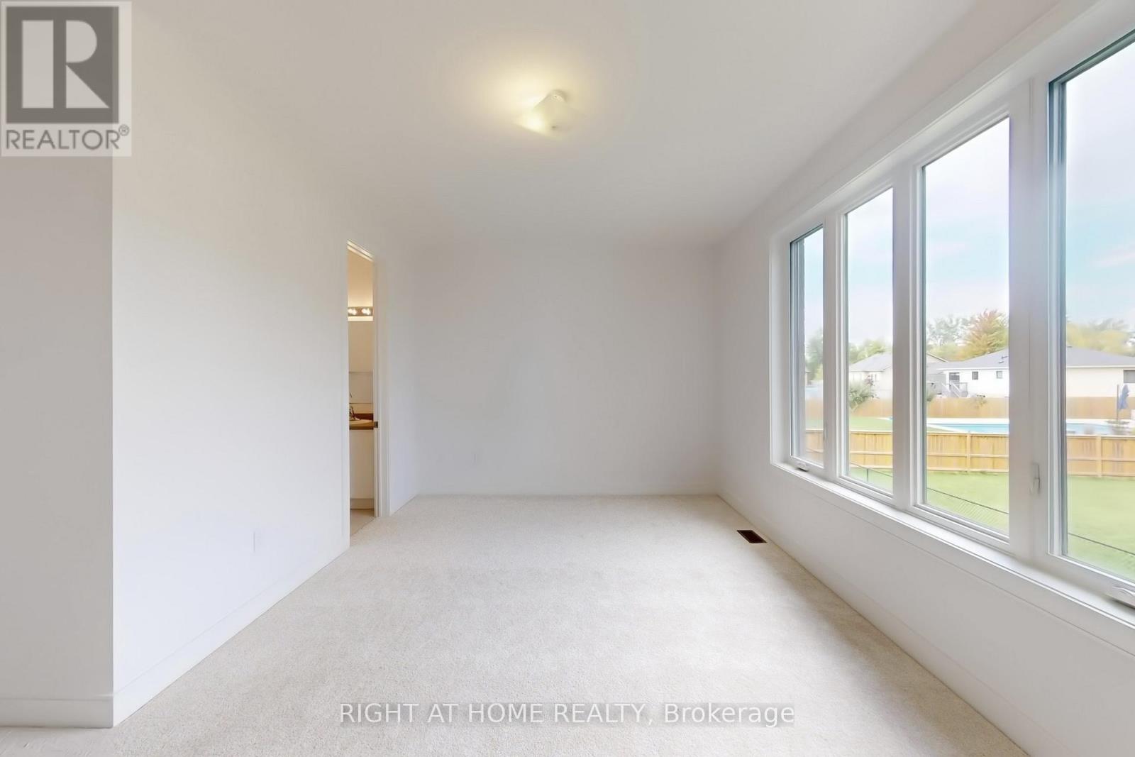 254 Wilcox Drive, Clearview, Ontario  L0M 1S0 - Photo 25 - S12437712