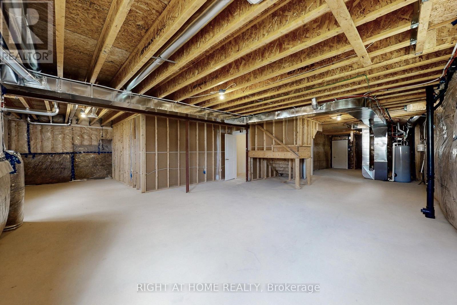 254 Wilcox Drive, Clearview, Ontario  L0M 1S0 - Photo 39 - S12437712