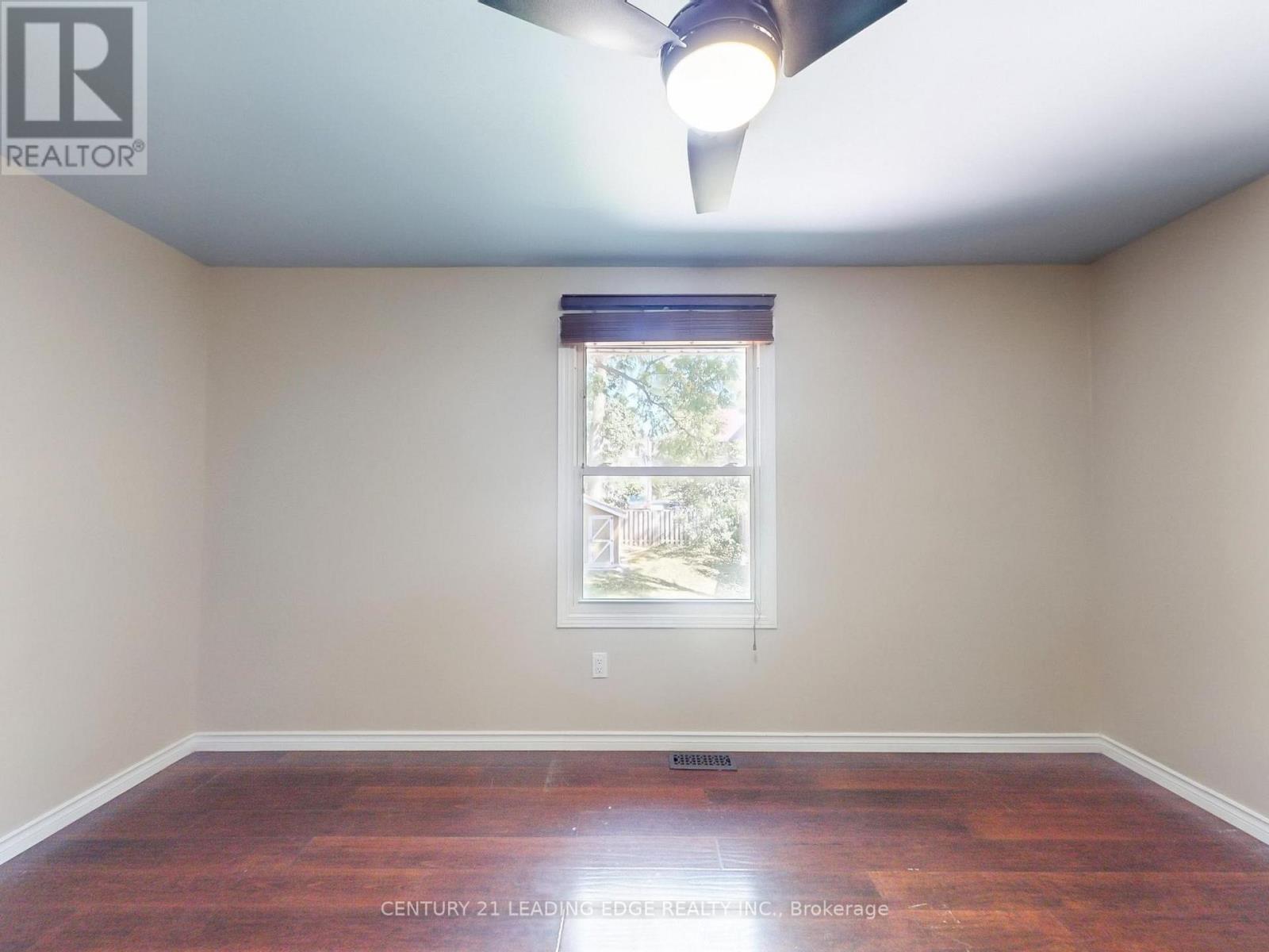 173 Owen Street, Barrie, Ontario  L4M 3H8 - Photo 18 - S12437719
