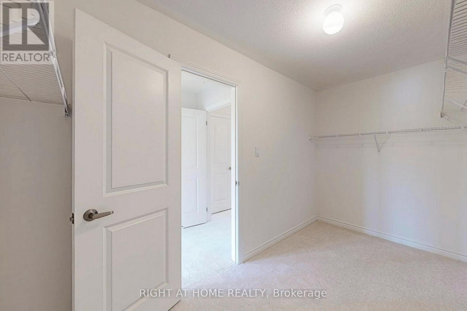 260 Wilcox Drive, Clearview (Stayner), Ontario  L0M 1S0 - Photo 30 - S12437798