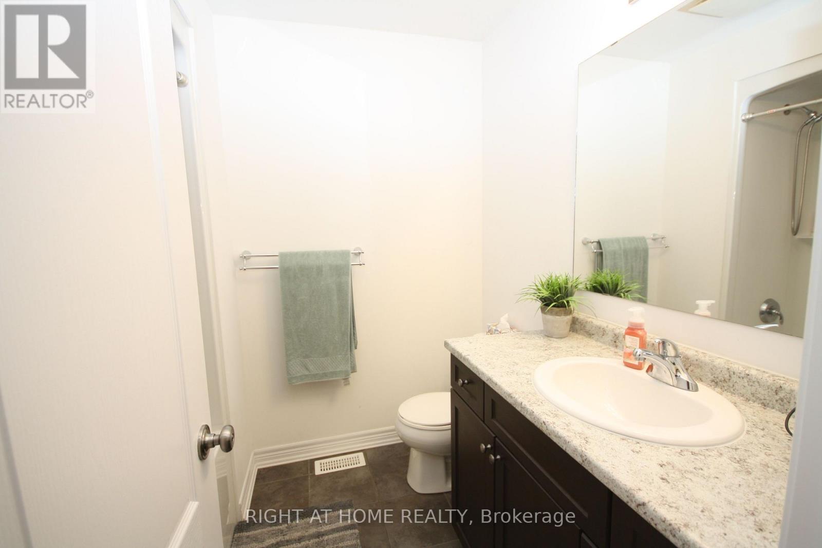 1039 Cook Drive, Midland, Ontario  L4R 0E4 - Photo 24 - S12437825