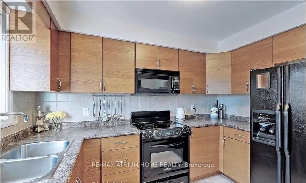 124 Monique Crescent, Barrie, Ontario  L4M 6Y8 - Photo 11 - S12437885