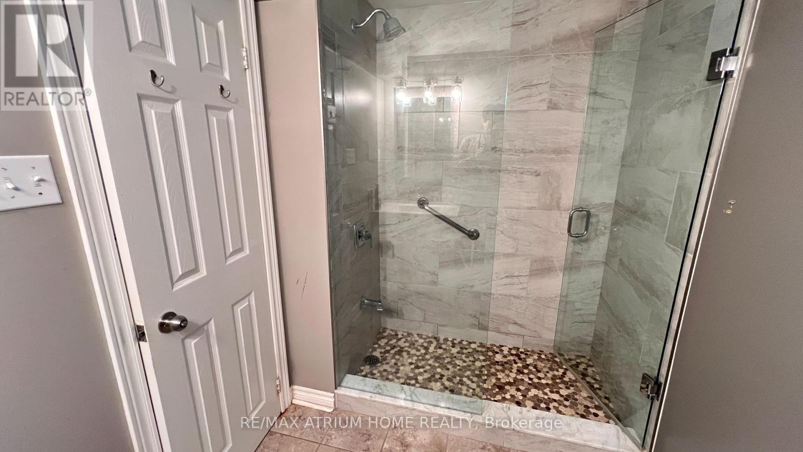 124 Monique Crescent, Barrie, Ontario  L4M 6Y8 - Photo 28 - S12437885