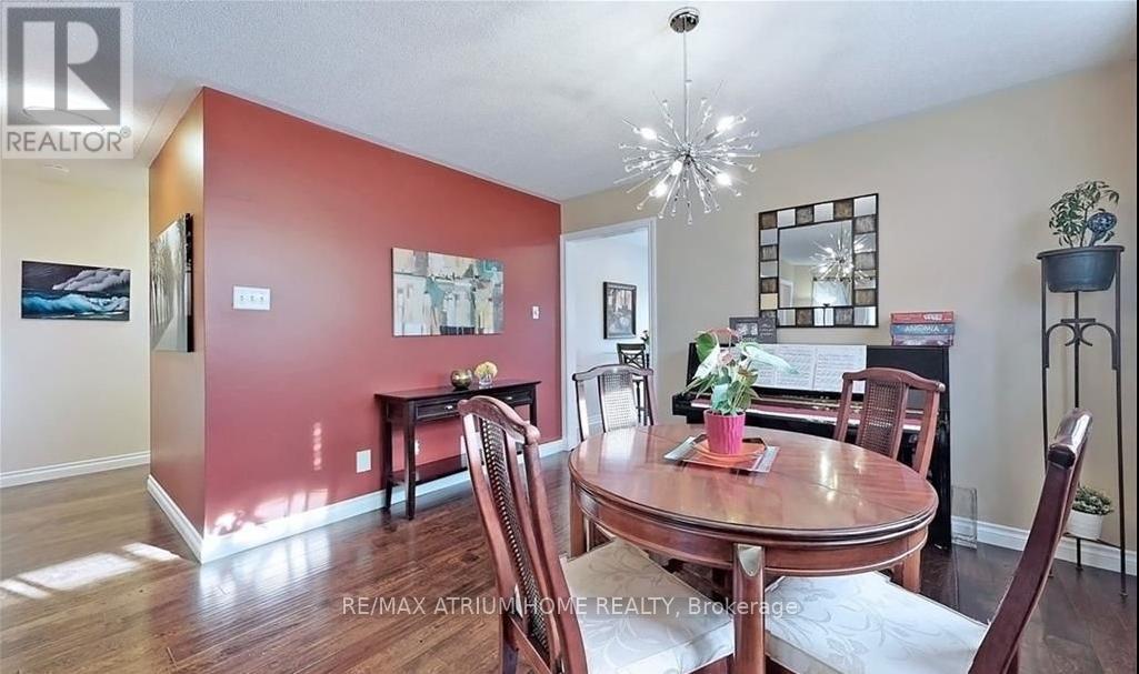 124 Monique Crescent, Barrie, Ontario  L4M 6Y8 - Photo 7 - S12437885