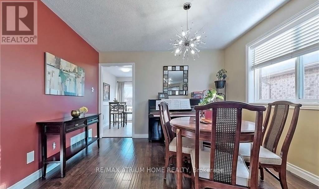 124 Monique Crescent, Barrie, Ontario  L4M 6Y8 - Photo 8 - S12437885