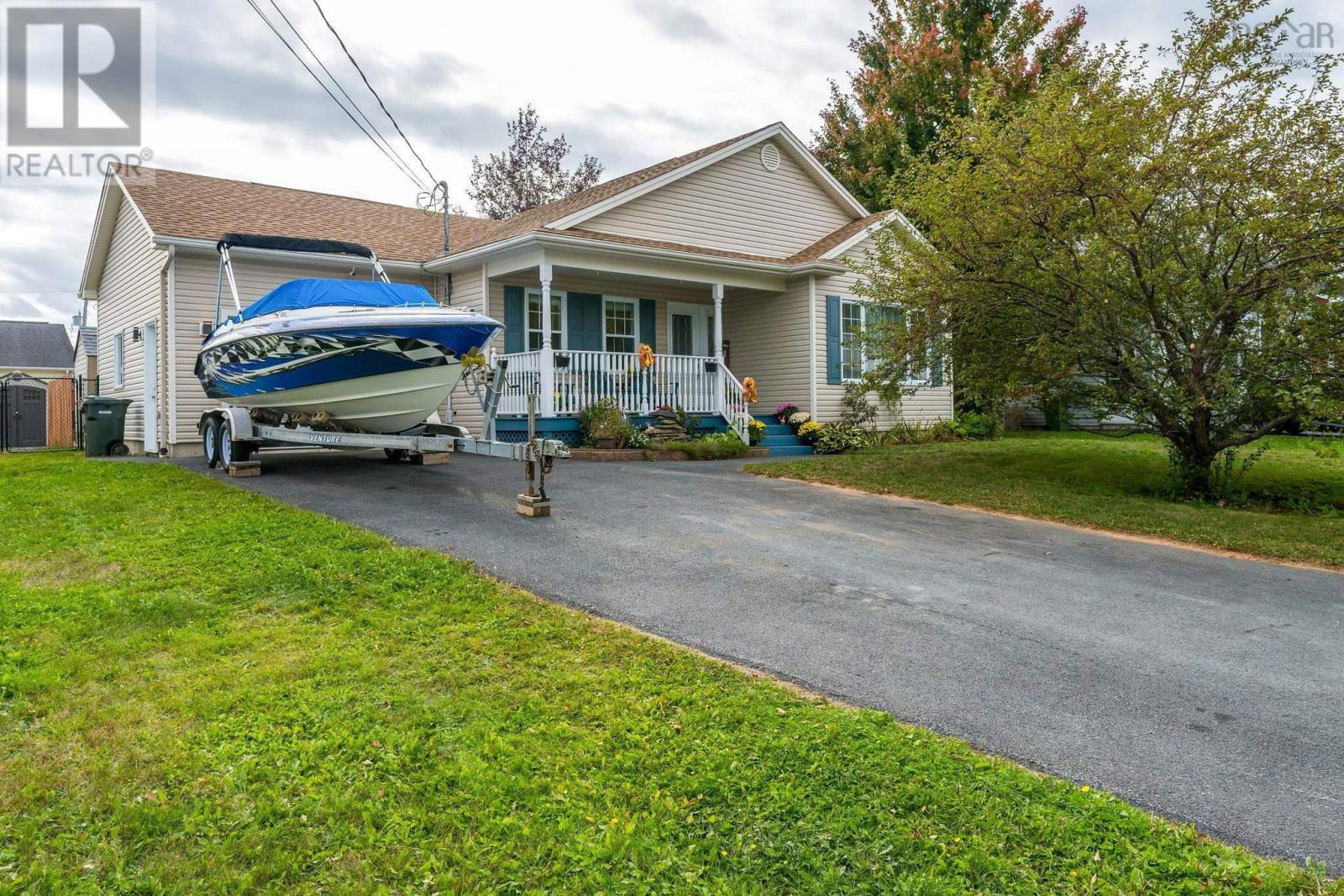 3 Vernon Court, Elmsdale, Nova Scotia