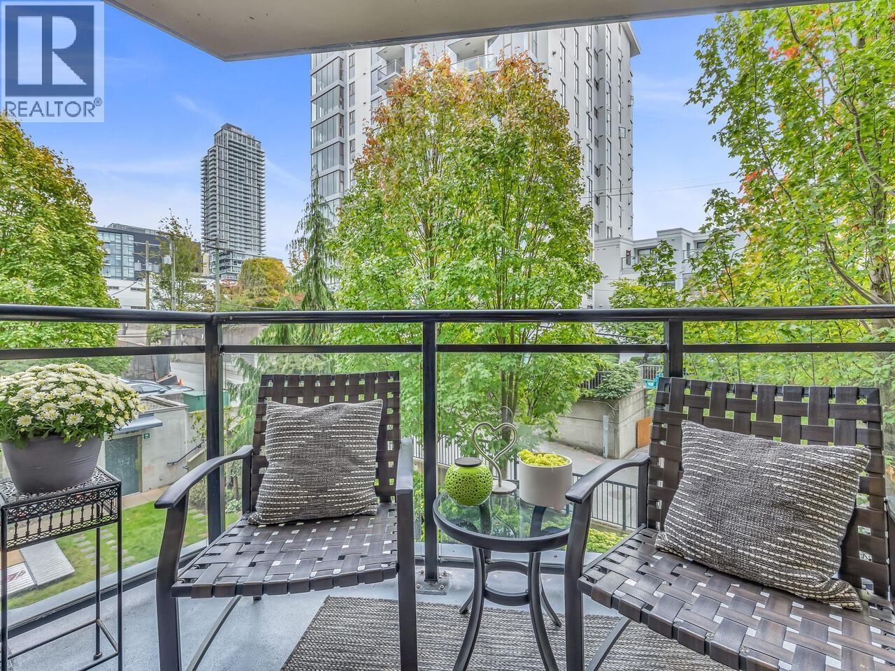 301 1650 W 7th Avenue, Vancouver, British Columbia  V6J 5N1 - Photo 7 - R3053895