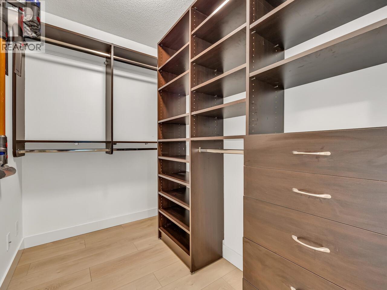 301 1650 W 7th Avenue, Vancouver, British Columbia  V6J 5N1 - Photo 19 - R3053895