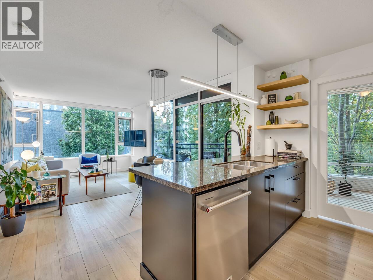 301 1650 W 7th Avenue, Vancouver, British Columbia  V6J 5N1 - Photo 11 - R3053895