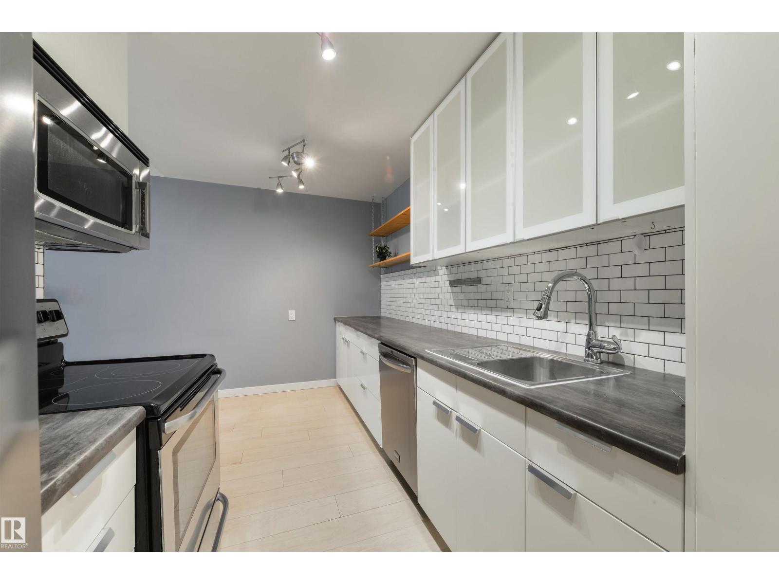 #301 10140 151 St Nw, Edmonton, Alberta  T5P 1T4 - Photo 16 - E4460265