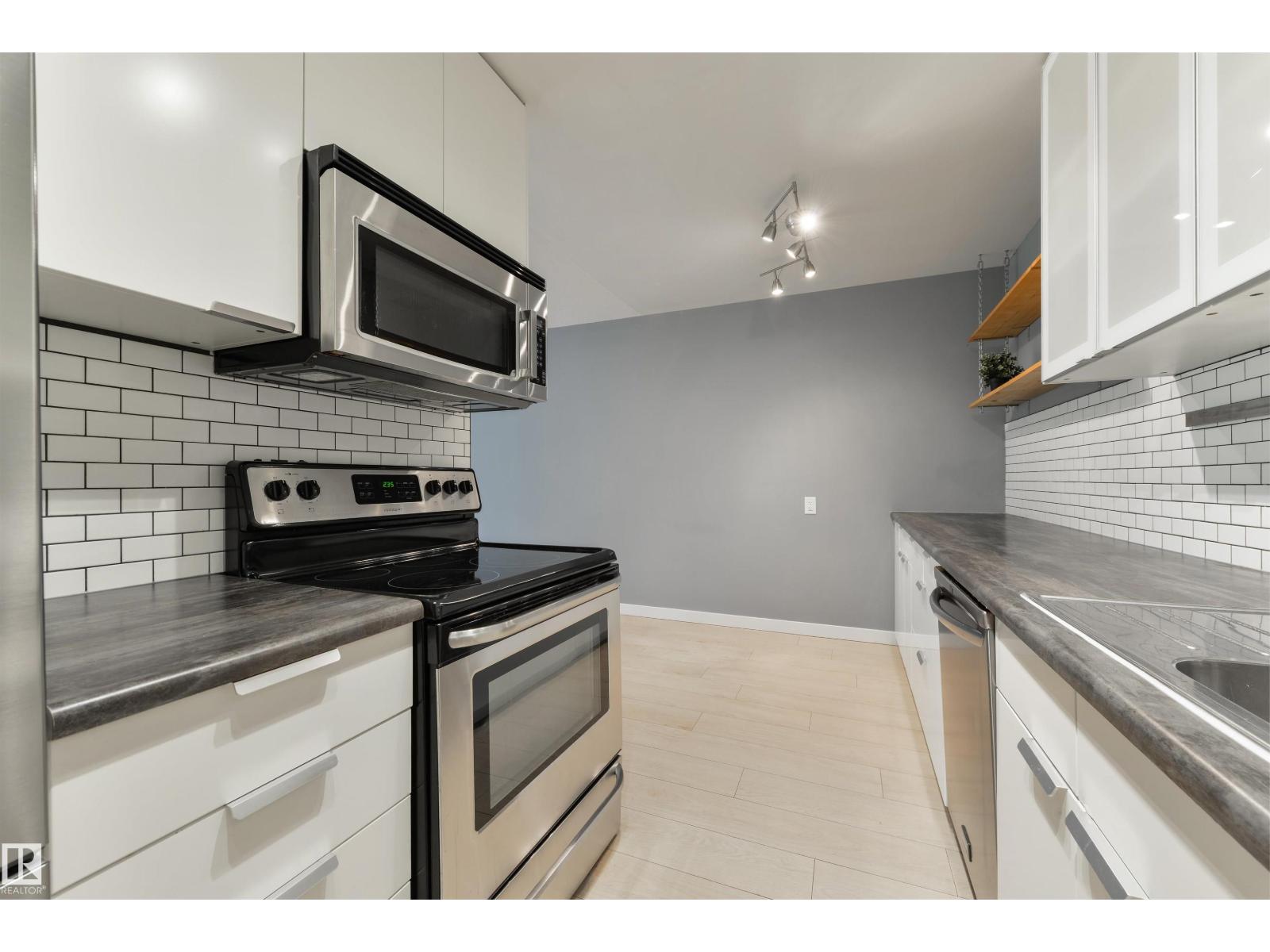 #301 10140 151 St Nw, Edmonton, Alberta  T5P 1T4 - Photo 17 - E4460265