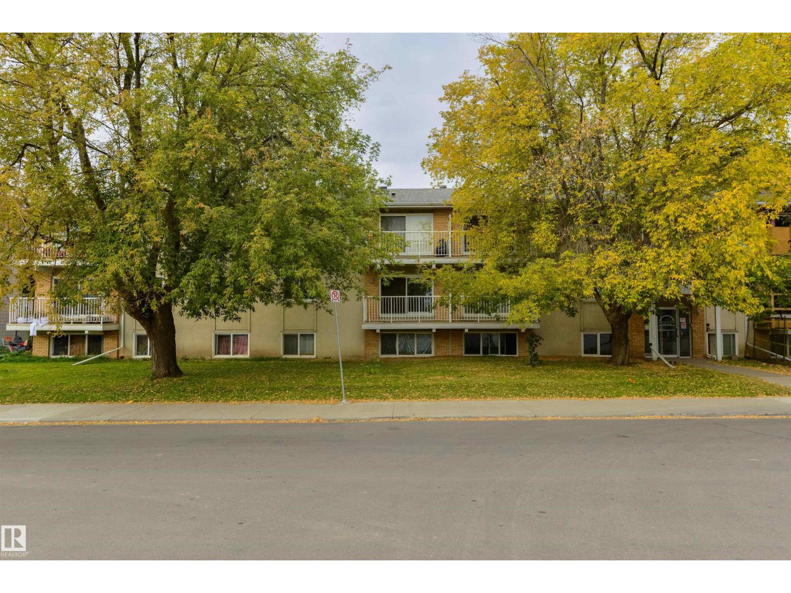 #301 10140 151 St Nw, Edmonton, Alberta  T5P 1T4 - Photo 3 - E4460265