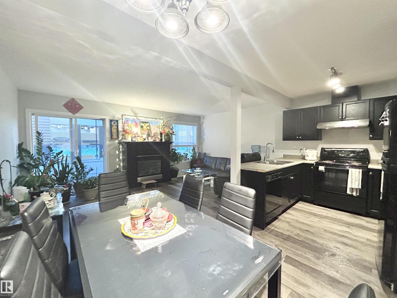 #29 16823 84 St Nw, Edmonton, Alberta  T5Z 3S4 - Photo 5 - E4460267