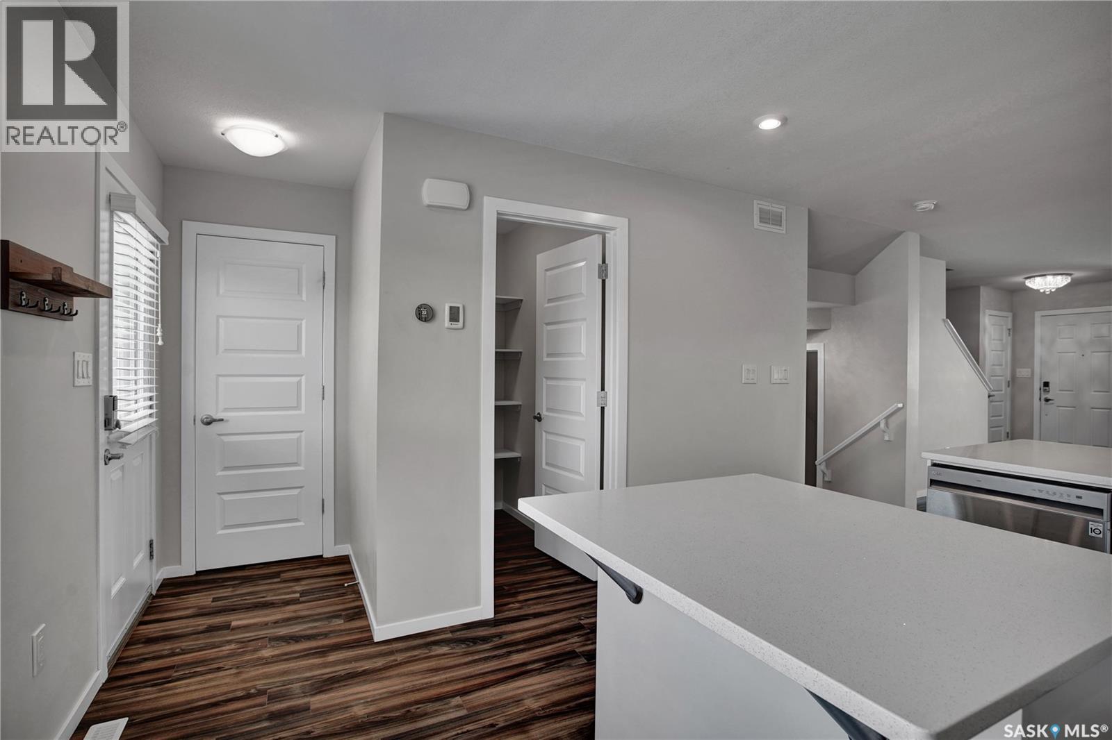 4166 Brighton Circle, Saskatoon, Saskatchewan  S7V 0M2 - Photo 3 - SK019805