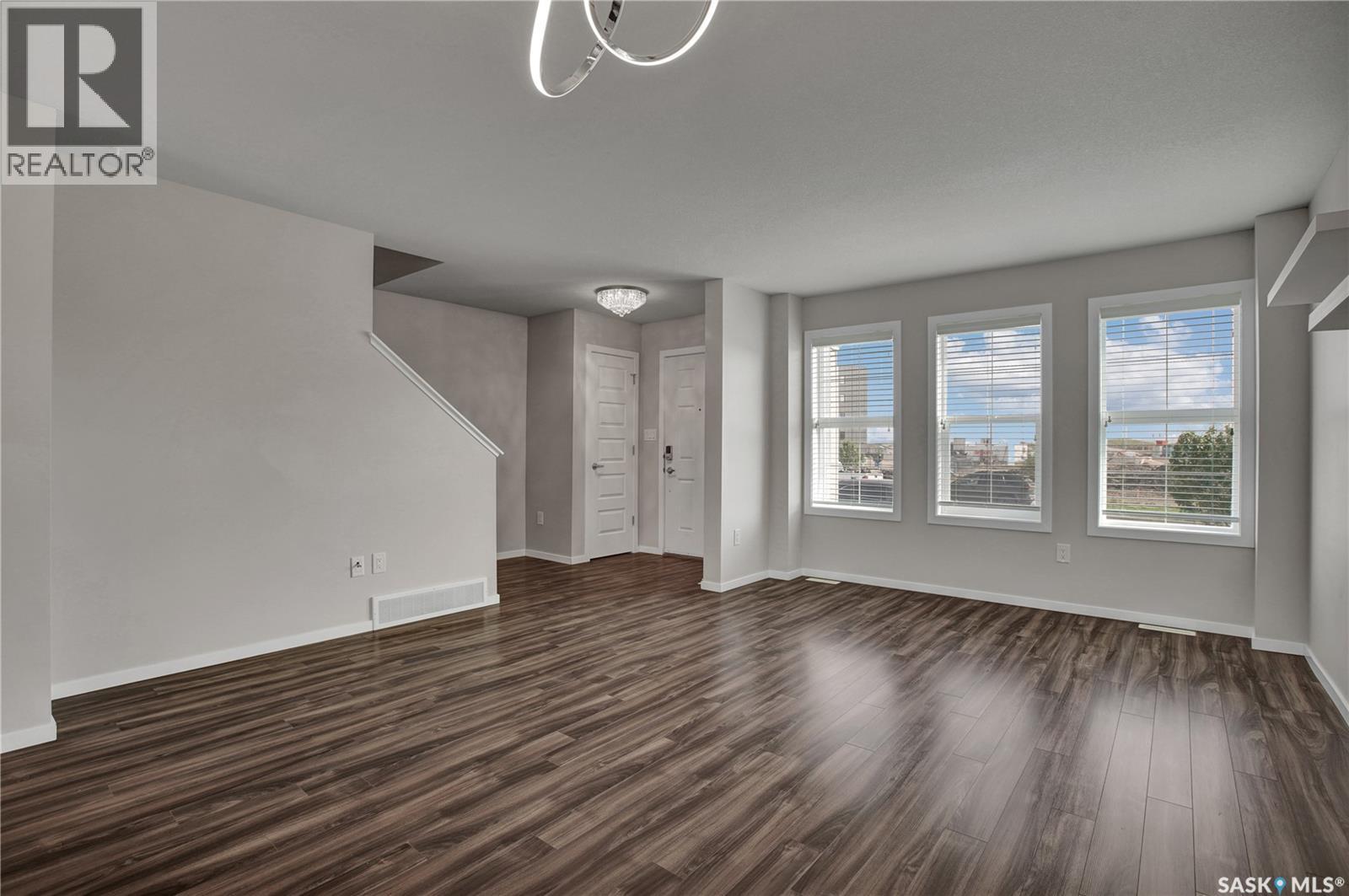 4166 Brighton Circle, Saskatoon, Saskatchewan  S7V 0M2 - Photo 6 - SK019805