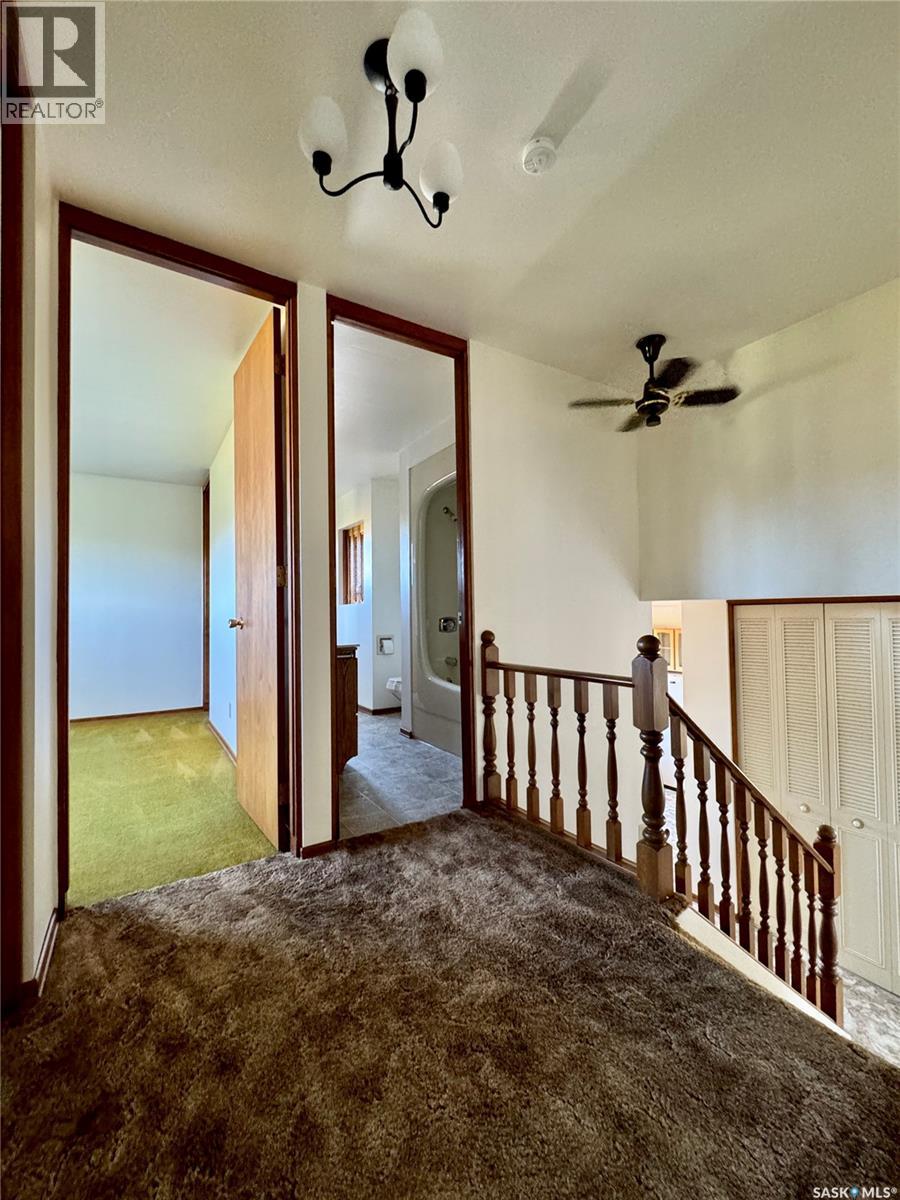 208 Hillside Bay, Langenburg, Saskatchewan  S0A 2A0 - Photo 24 - SK019788
