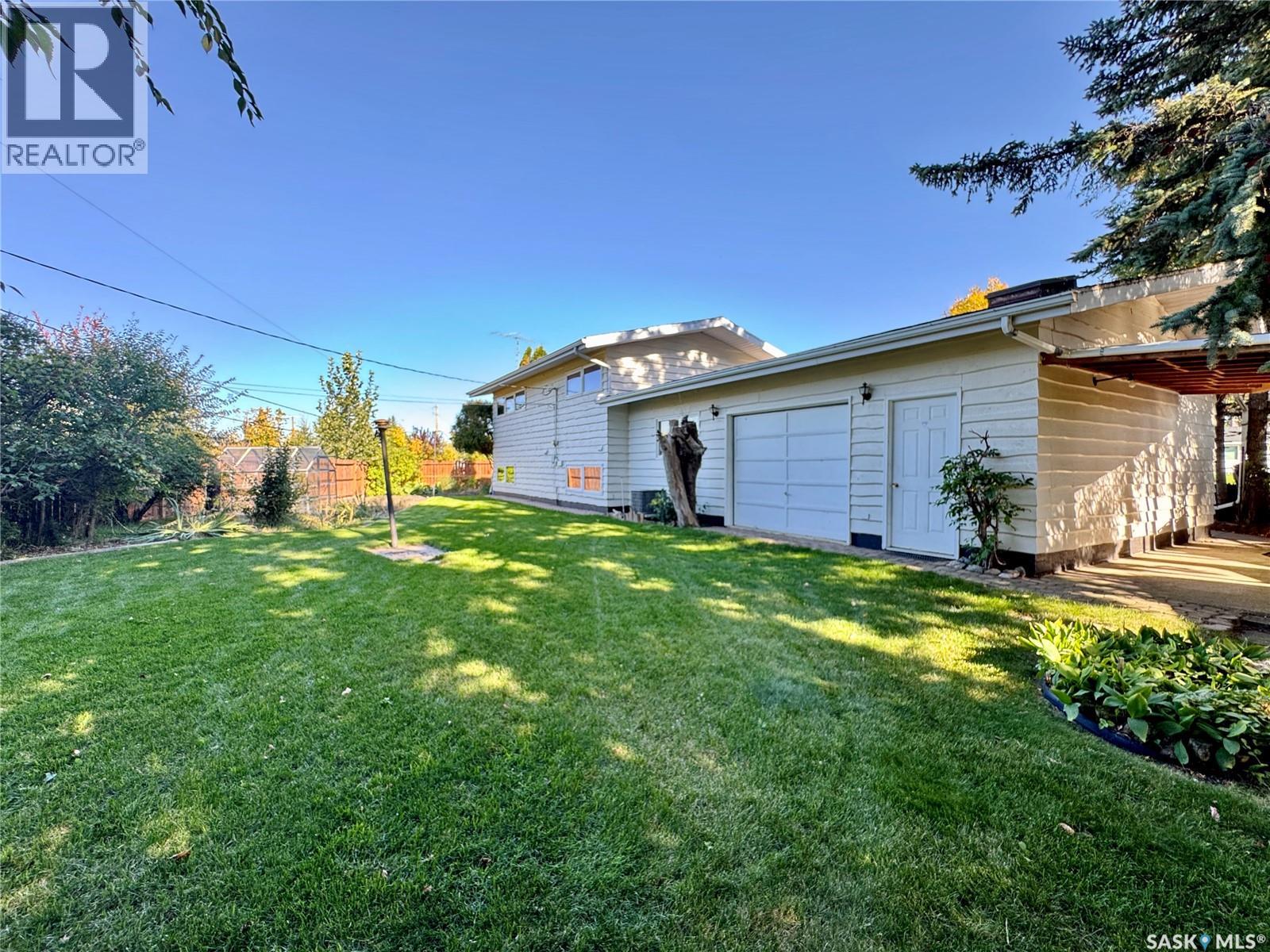 208 Hillside Bay, Langenburg, Saskatchewan  S0A 2A0 - Photo 43 - SK019788