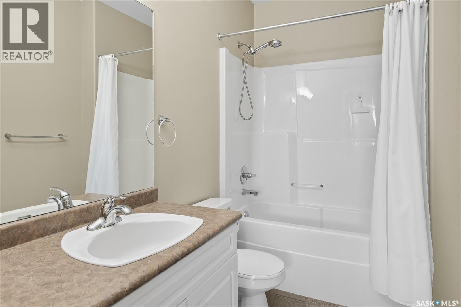 307 Beechmont Lane, Saskatoon, Saskatchewan  S7V 1C6 - Photo 35 - SK019771